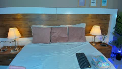 Snapshot of emma_bakker_ chatting on 17, 1, 2025 Emma online show from 17, 1, 2025