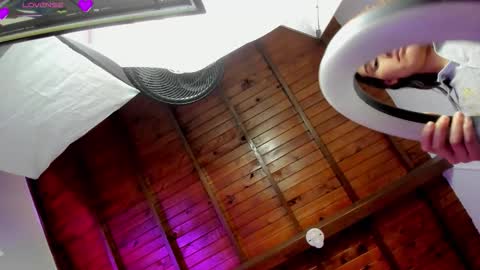 emmabecket  online show from 3, 3, 2026