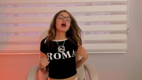 Snapshot of emma_bloom__ chatting on 13, 2, 2025 Emma Bloom online show from 13, 2, 2025