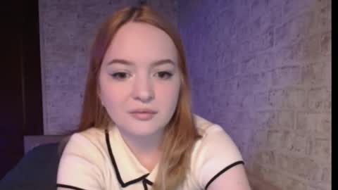 Snapshot of emma_blush69 chatting on 15, 5, 2026 Emma and July online show from 15, 5, 2026
