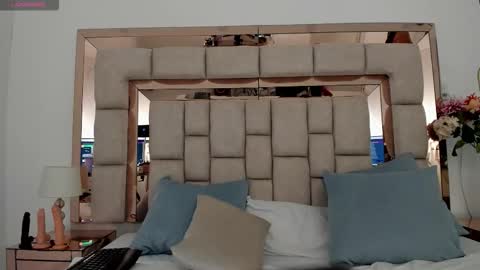 Emma Castillo online show from 3, 11, 2025