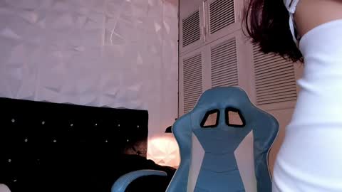 emma_dl2 online show from 26, 12, 2024