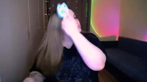 Snapshot of emma_dorn chatting on 6, 7, 2026 Eva online show from 6, 7, 2026