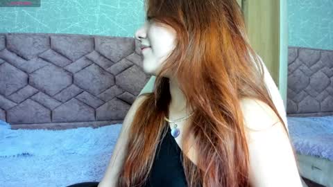 Snapshot of emma_ford1 chatting on 28, 1, 2025 Emma  online show from 28, 1, 2025