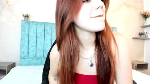 Snapshot of emma_ford1 chatting on 8, 2, 2025 Emma  online show from 8, 2, 2025
