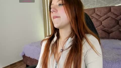 Snapshot of emma_ford1 chatting on 20, 2, 2025 Emma  online show from 20, 2, 2025
