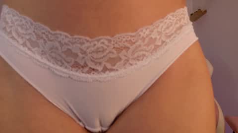  the girl of your dreams online show from 18, 1, 2025