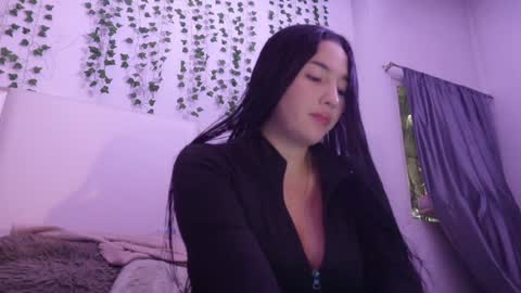 Snapshot of emma_johnson_ chatting on 3, 11, 2025 emma_johnson_ online show from 3, 11, 2025