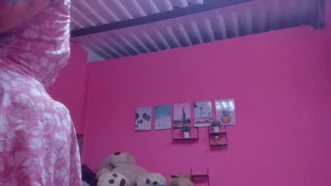 whises lits        online show from 13, 2, 2025