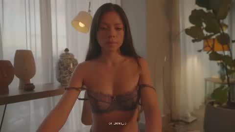 emma_lu1 online show from 12, 6, 2026
