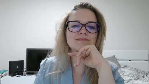 emma_misty_ online show from 18, 2, 2026