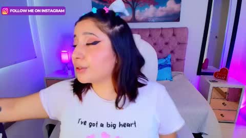 Snapshot of emma_monserratt chatting on 3, 11, 2025 Emma Monserratt online show from 3, 11, 2025