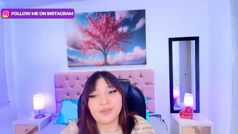 Snapshot of emma_monserratt chatting on 27, 11, 2025 Emma Monserratt online show from 27, 11, 2025