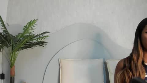 Emma Morgann online show from 10, 9, 2025