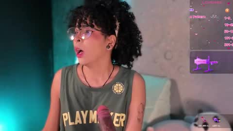     online show from 14, 10, 2025