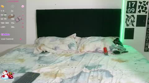 Snapshot of emma_ortega chatting on 16, 12, 2024 emma ortega online show from 16, 12, 2024