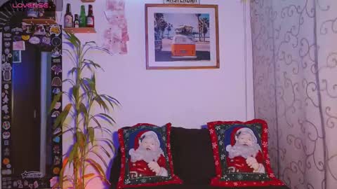 Sara Luna online show from 15, 12, 2024