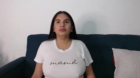 emma_saens online show from 19, 11, 2025