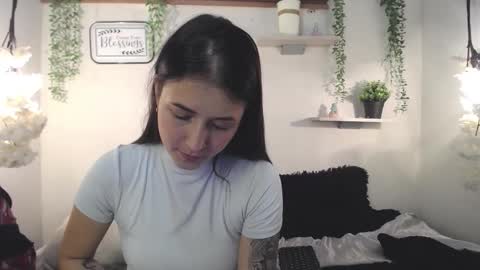 Emma Black online show from 5, 3, 2026