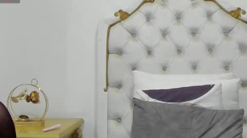 Snapshot of emma_swit chatting on 23, 2, 2026 emma swit online show from 23, 2, 2026