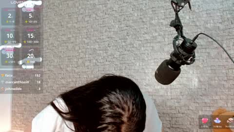 Emma  online show from 9, 4, 2026