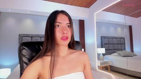 Snapshot of emmaa_robertts chatting on 3, 1, 2025 Emma  Everyday From 0530 to 1430 Col Time online show from 3, 1, 2025