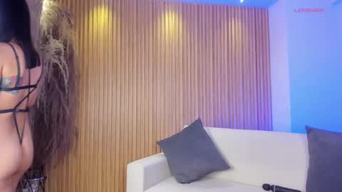Snapshot of emmaa_robertts chatting on 18, 2, 2025 Emma  Everyday From 0530 to 1430 Col Time online show from 18, 2, 2025