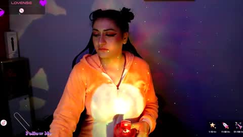 modelo independente online show from 9, 3, 2025