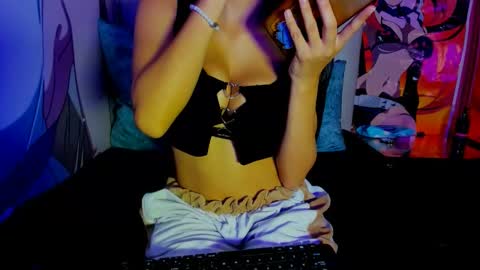 Snapshot of emmaanddemon chatting on 2, 3, 2026 EmmaAndDemon online show from 2, 3, 2026