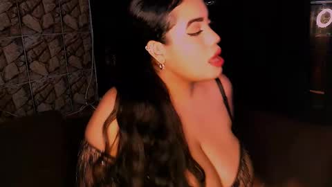 emmacamille2 online show from 23, 2, 2025