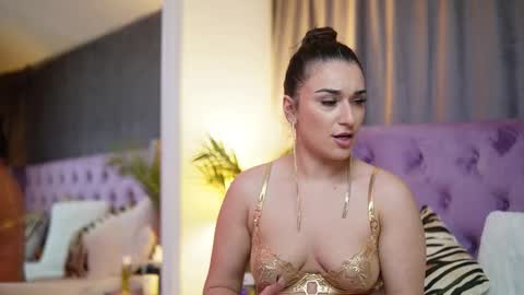  Emma  online show from 31, 10, 2025