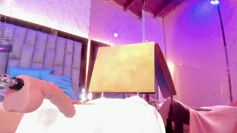 Snapshot of emmaduque chatting on 3, 3, 2025 Emma Duque online show from 3, 3, 2025