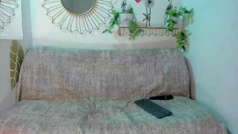 Snapshot of emmaduque chatting on 8, 11, 2025 Emma Duque online show from 8, 11, 2025