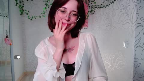 Emma online show from 23, 12, 2024