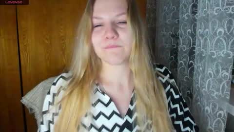 Snapshot of emmafrizea chatting on 4, 12, 2025 Hello Im newMake me cumPVT 12tk for min ALL INCLUSIVE online show from 4, 12, 2025