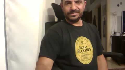 Snapshot of emmagold123 chatting on 28, 10, 2025 Ariel online show from 28, 10, 2025