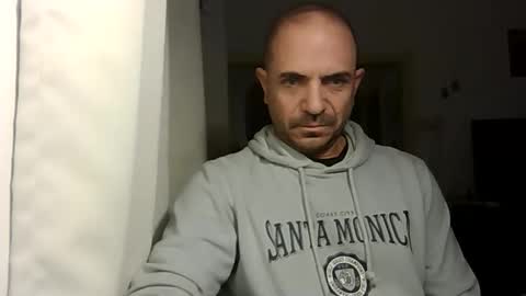 Ariel online show from 11, 2, 2026