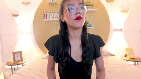 Snapshot of emmahale_ chatting on 15, 1, 2025 Emma online show from 15, 1, 2025