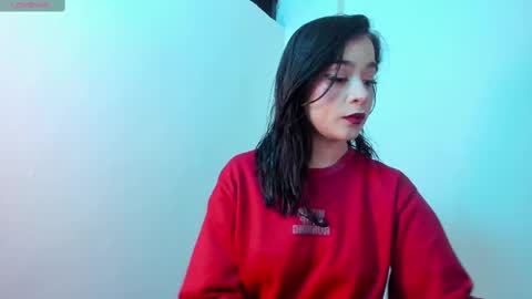 Snapshot of emmajohanson chatting on 10, 9, 2025 emmajohanson online show from 10, 9, 2025