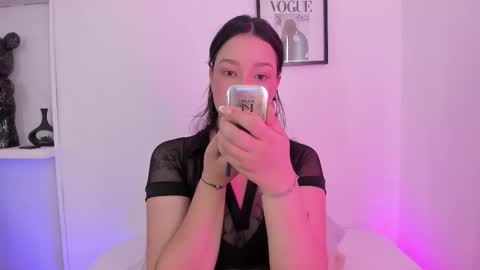 Snapshot of emmajohanson chatting on 7, 2, 2026 emmajohanson online show from 7, 2, 2026