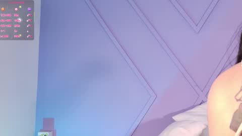 Snapshot of emmajohnss chatting on 2, 12, 2025 Emma online show from 2, 12, 2025