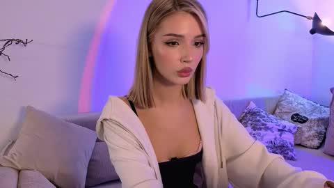 Emma online show from 13, 11, 2025