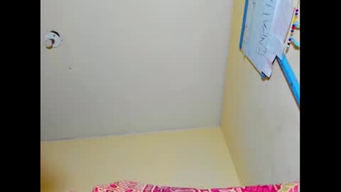 hi im emmalina welcome to your happy place online show from 25, 2, 2025