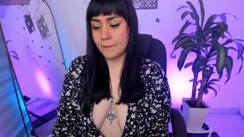 Snapshot of emmax_x chatting on 18, 1, 2025 EMMA online show from 18, 1, 2025