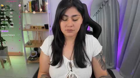 EMMA online show from 23, 12, 2025