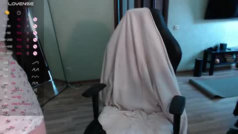 Emily online show from 16, 5, 2026