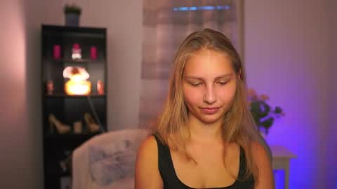 Emmie online show from 18, 10, 2025