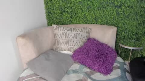 Snapshot of emmiily_z chatting on 31, 1, 2025 Emmiily online show from 31, 1, 2025