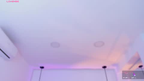 Snapshot of emmiily_z chatting on 11, 6, 2026 Emmiily online show from 11, 6, 2026