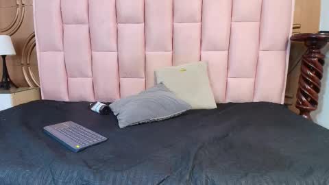 Emmily keller online show from 8, 1, 2026